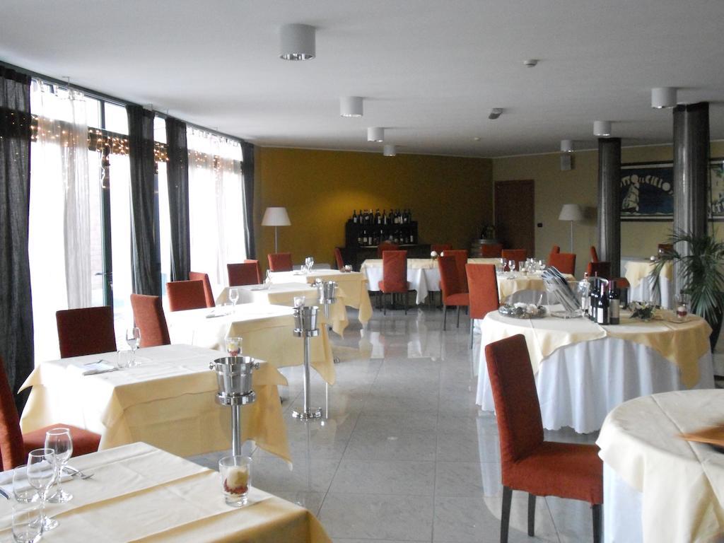 Hotel Parlapa Alpignano エクステリア 写真